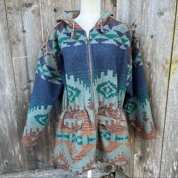 Woolrich Jackets & Blazers - Vintage Woolrich Southwest Design Blanket Coat - Size XL
